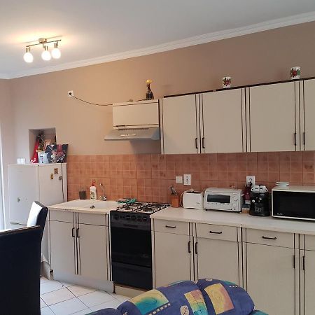 Belvárosi apartman Apartment Eger Bagian luar foto
